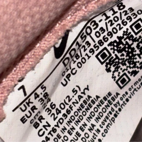 Nike Women's Sneakers in White/Rose Whisper💕 - Picture 7 of 7